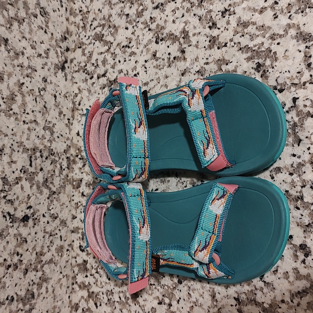 Teva Toddler Size 7 Girls Sandals in Teal and Pink with Unicorn Print